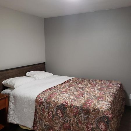 Parkrose Inn And Suites 波特蘭 外观 照片